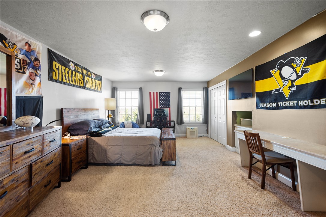 8 Presidential Lane
