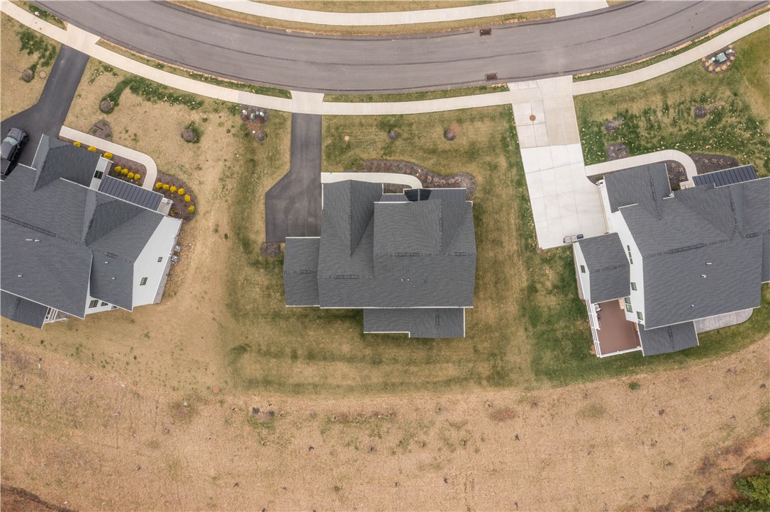 123 Curtis Dr.