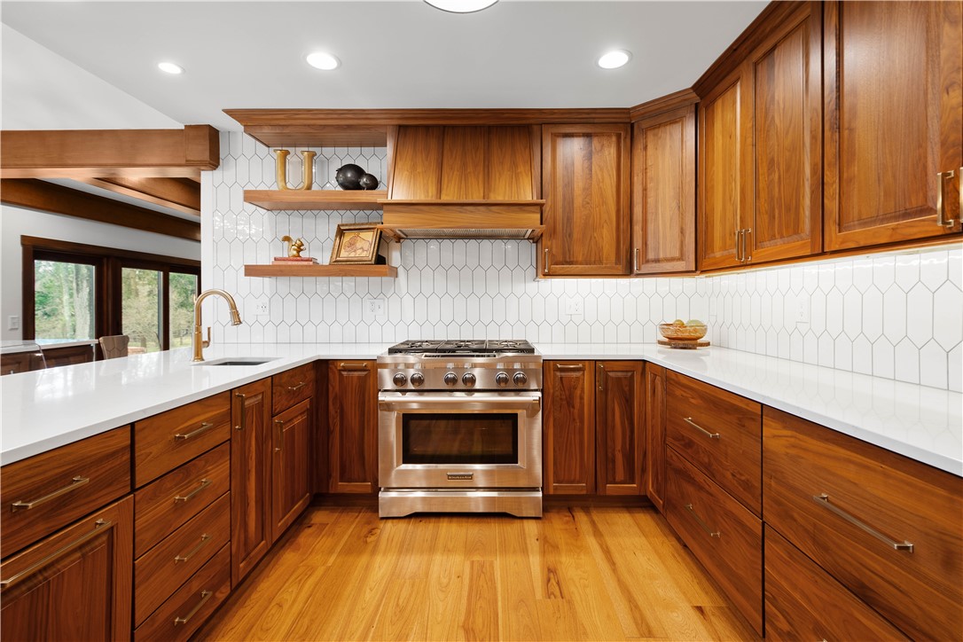 9599 Kummer Rd.