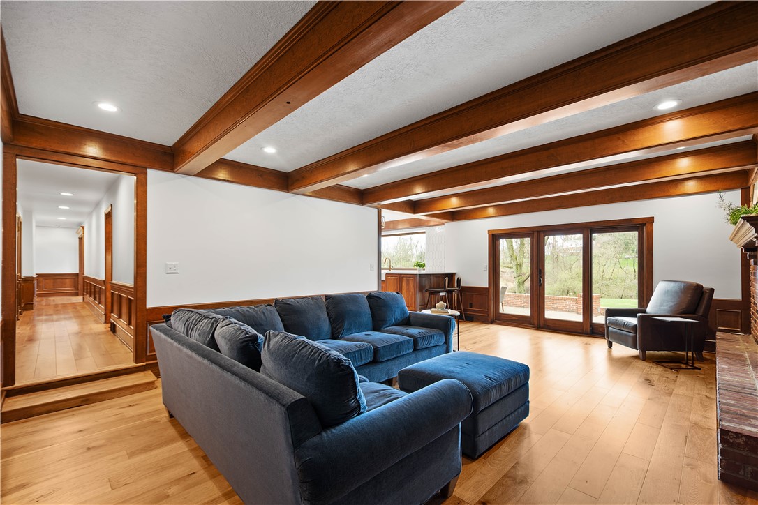 9599 Kummer Rd.
