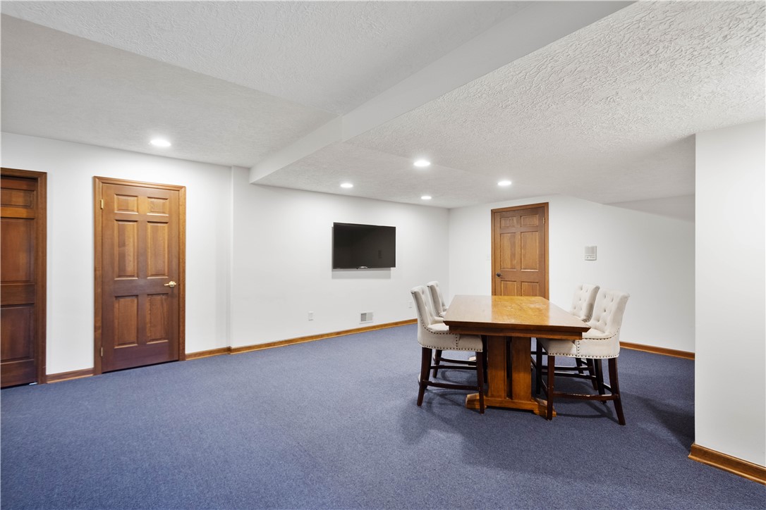 9599 Kummer Rd.