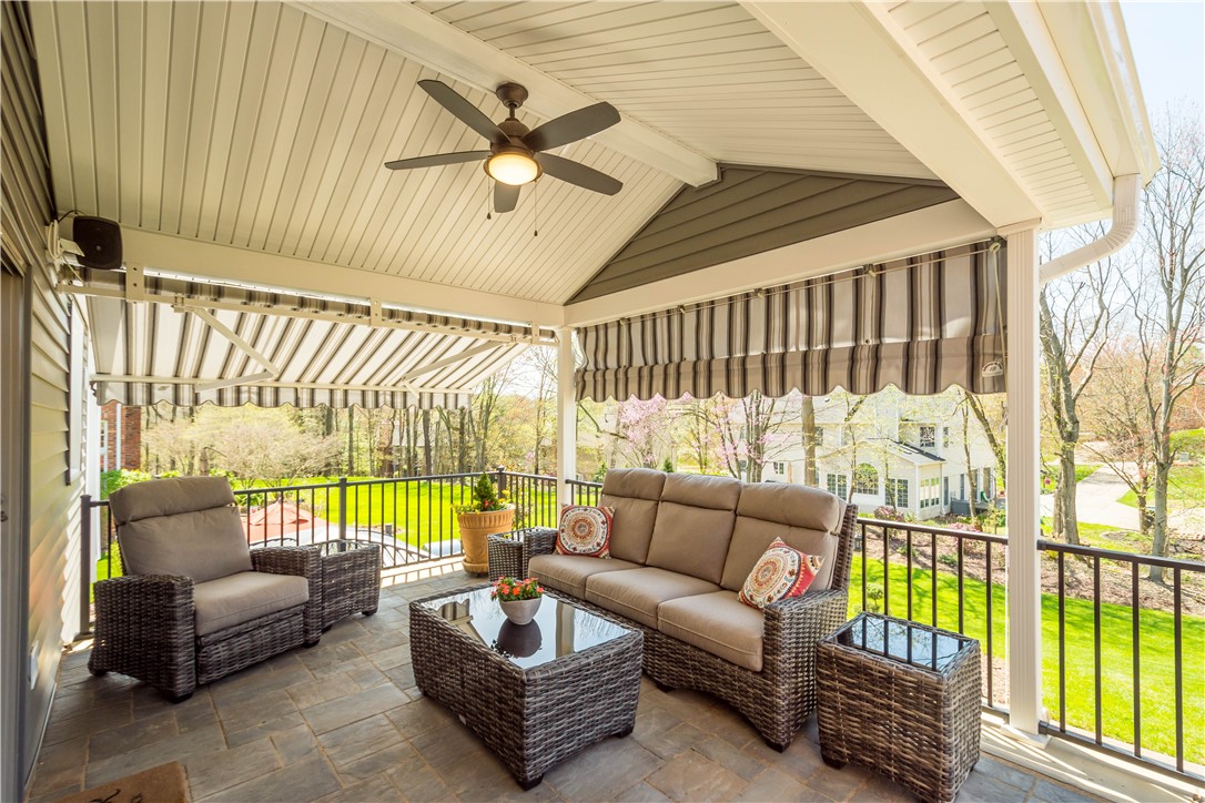 204 Elmhurst Circle
