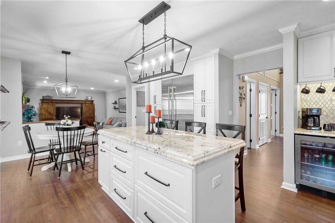 204 Elmhurst Circle
