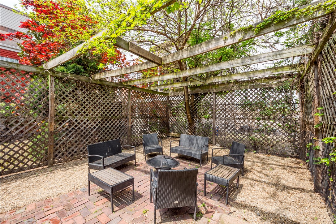 2113 Wharton St.