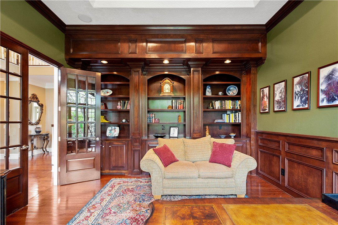 2207 Grandeur Dr