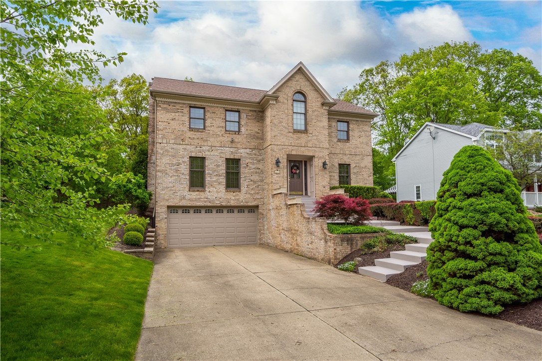 1033 Applejack Dr.