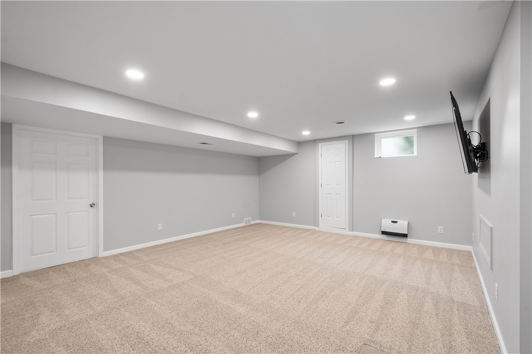 1033 Applejack Dr.