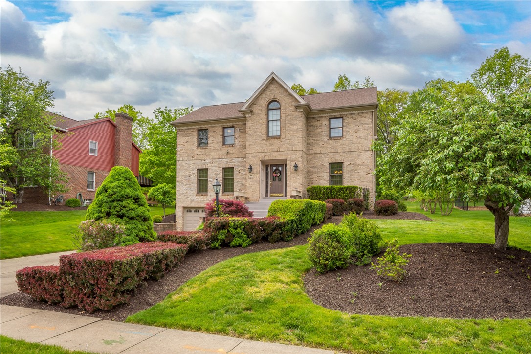 1033 Applejack Dr.