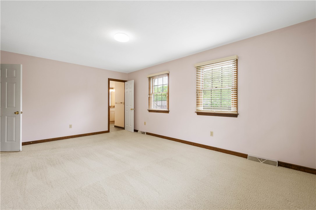1033 Applejack Dr.