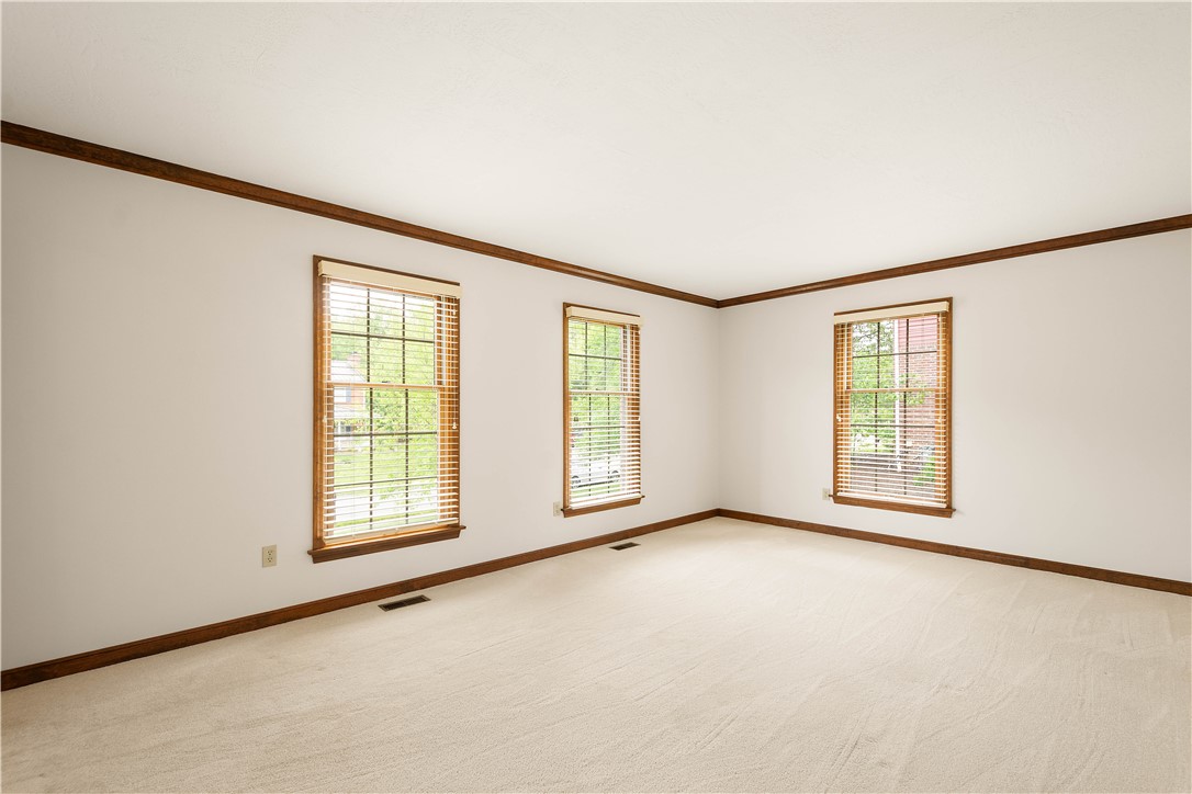 1033 Applejack Dr.