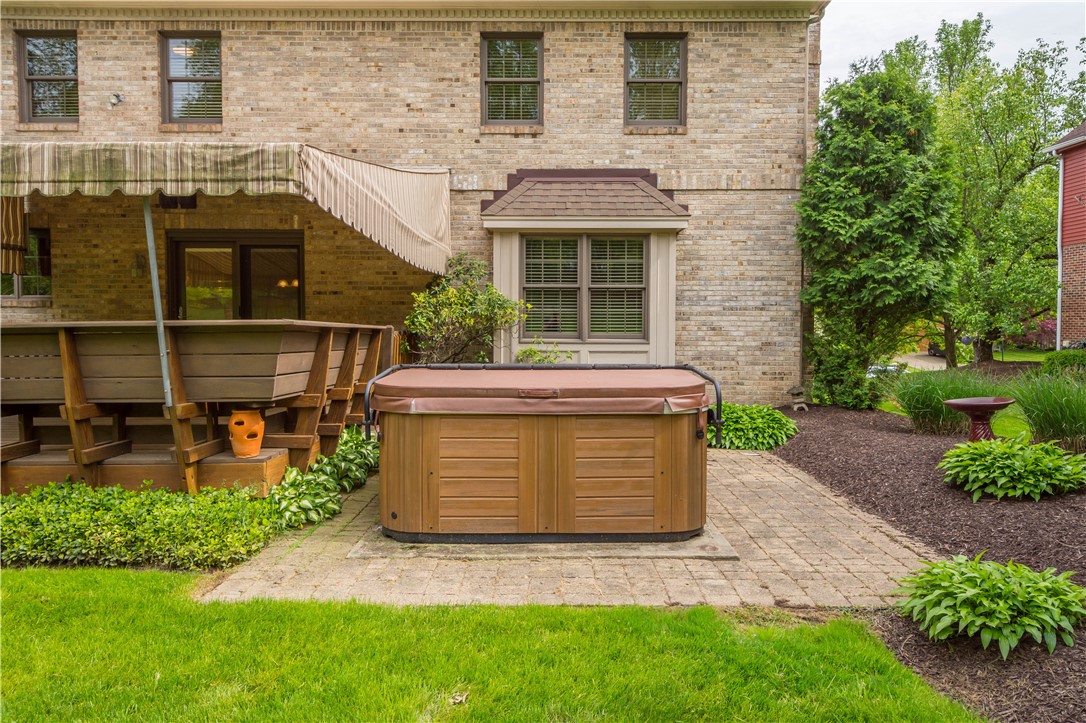 1033 Applejack Dr.