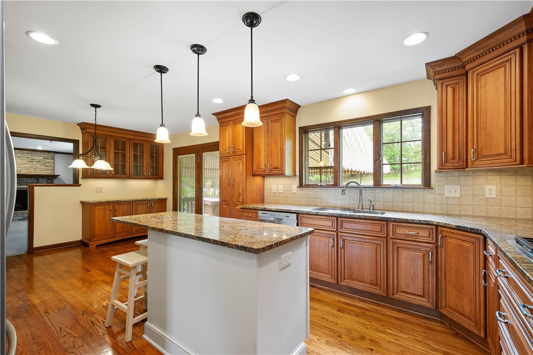 1033 Applejack Dr.