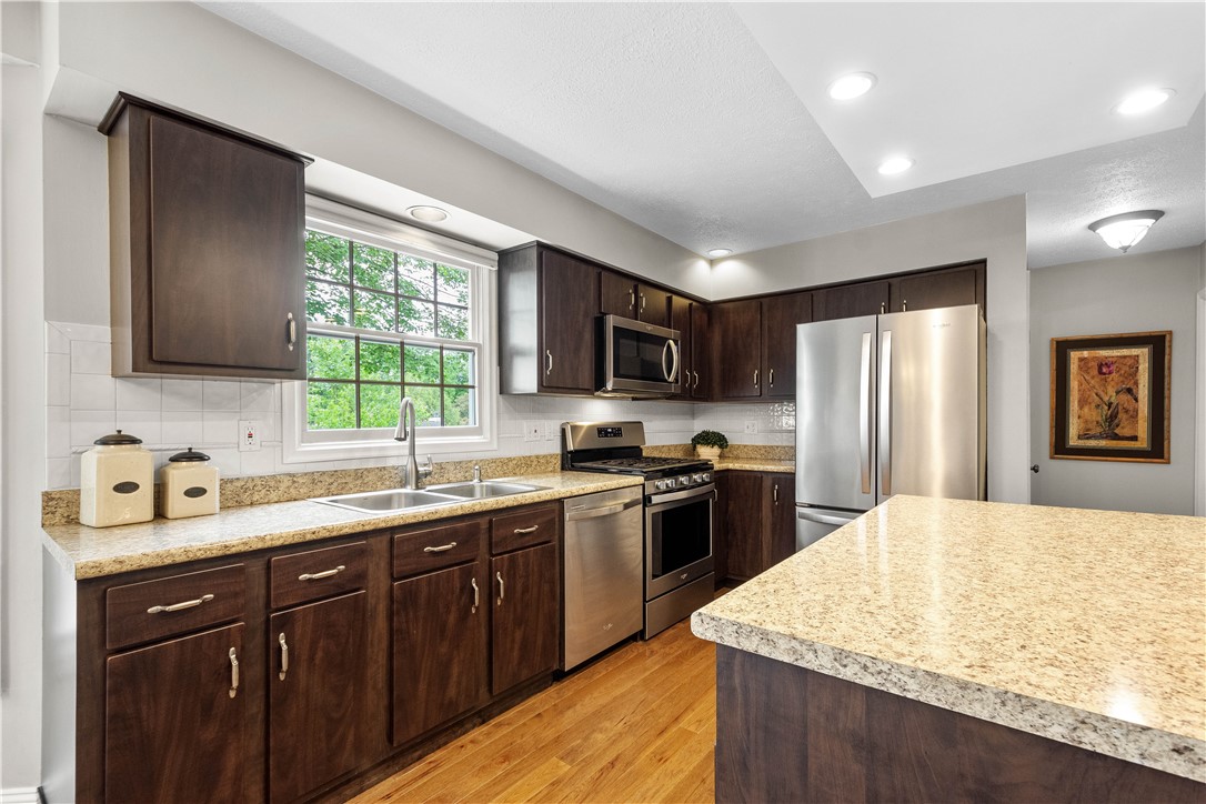 401 Pebble Creek Dr.
