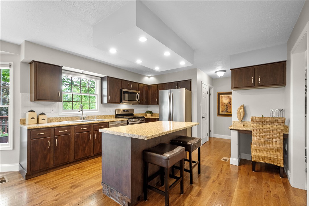 401 Pebble Creek Dr.