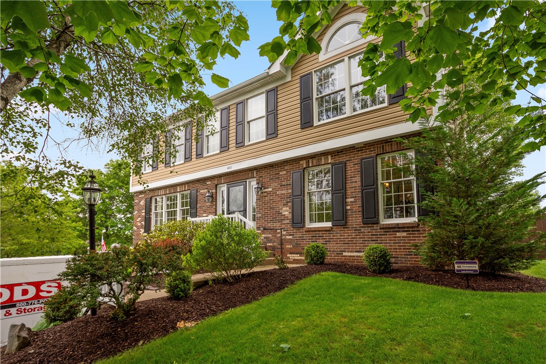 401 Pebble Creek Dr.