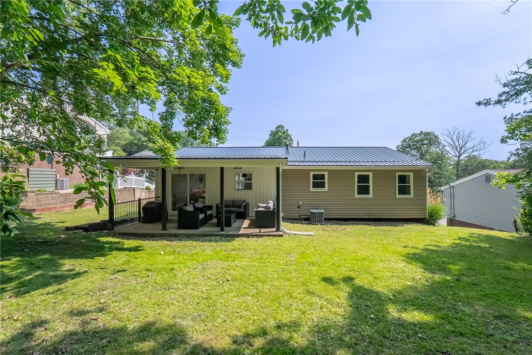 2406 Rolling Farms Rd