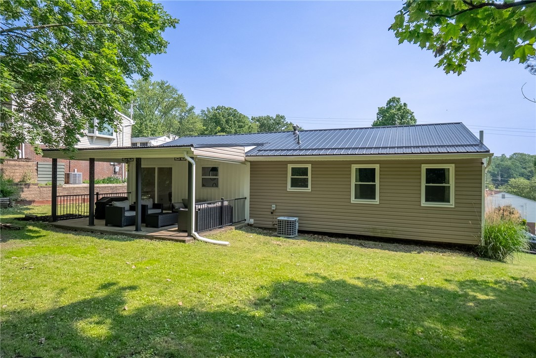 2406 Rolling Farms Rd