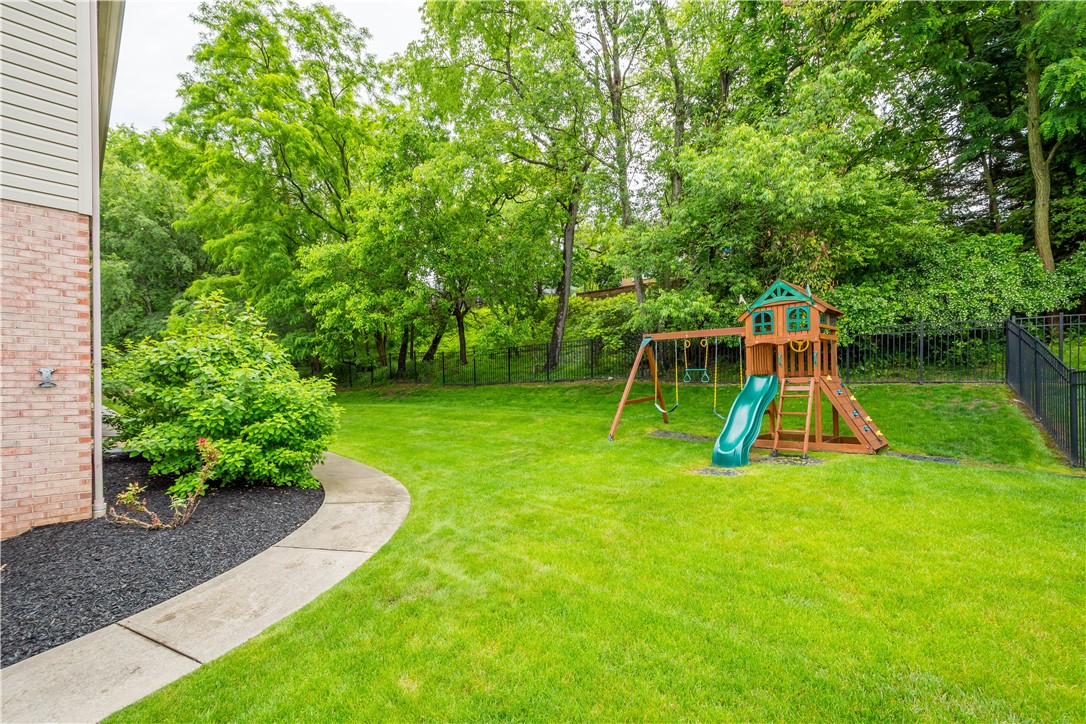 8007 Pressley Ct.