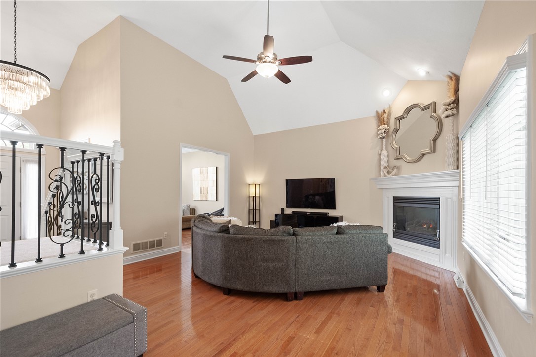 8007 Pressley Ct.