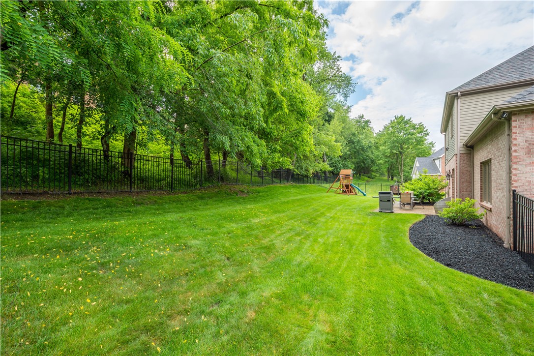 8007 Pressley Ct.