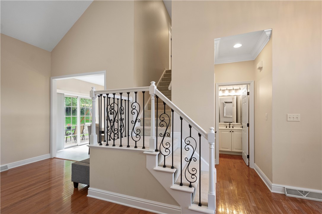 8007 Pressley Ct.