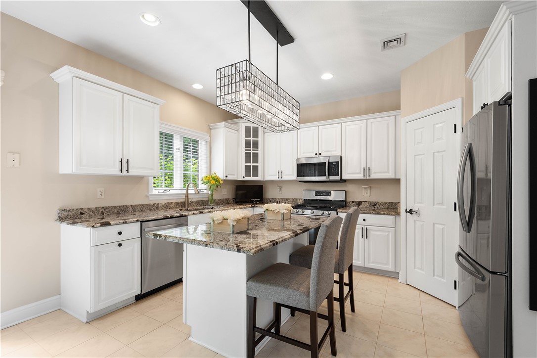 8007 Pressley Ct.