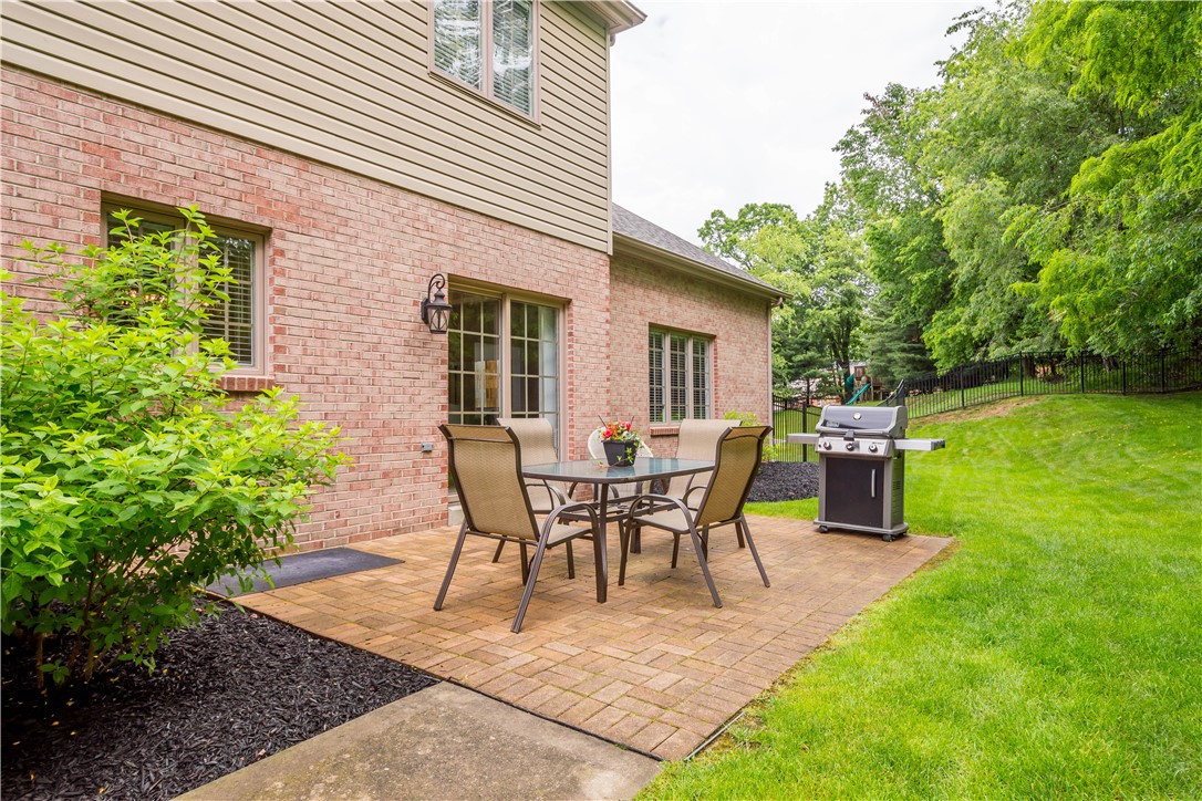 8007 Pressley Ct.
