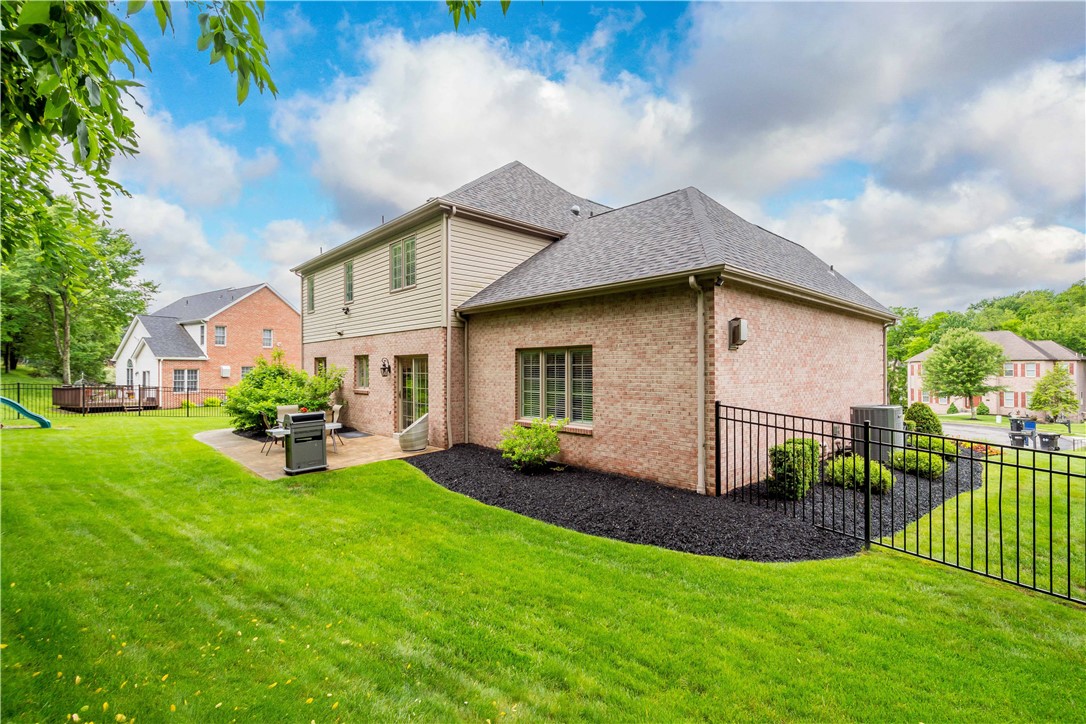 8007 Pressley Ct.