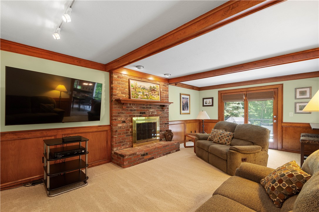 10174 Woodbury Dr.