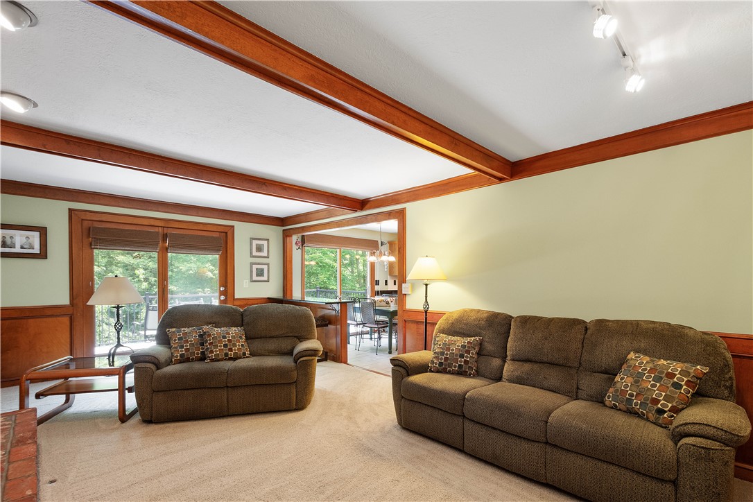 10174 Woodbury Dr.