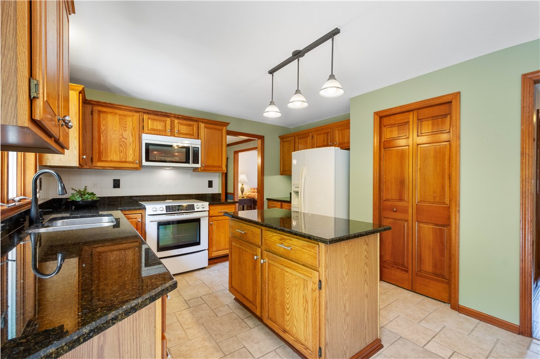 10174 Woodbury Dr.