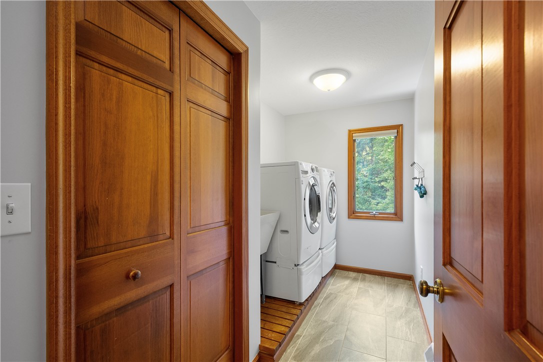 10174 Woodbury Dr.