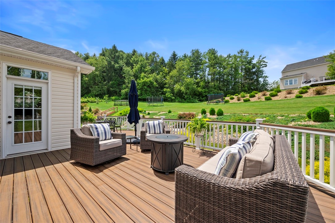 743 PACKSADDLE TRAIL