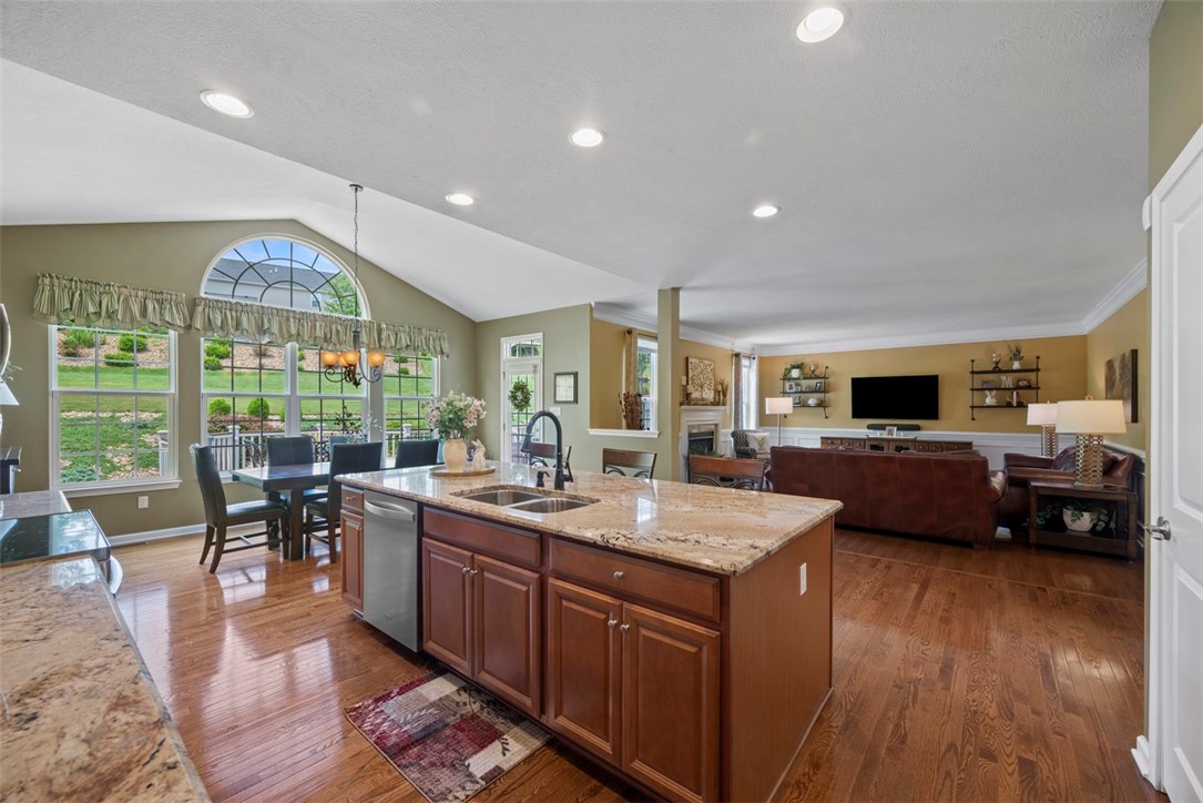 743 PACKSADDLE TRAIL