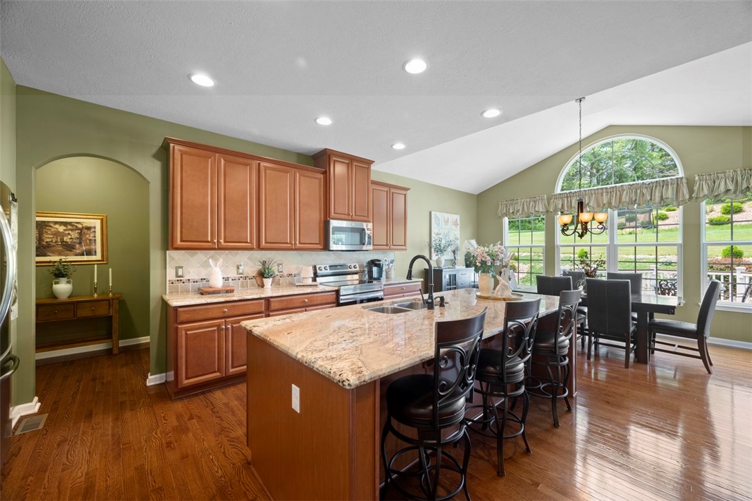 743 PACKSADDLE TRAIL