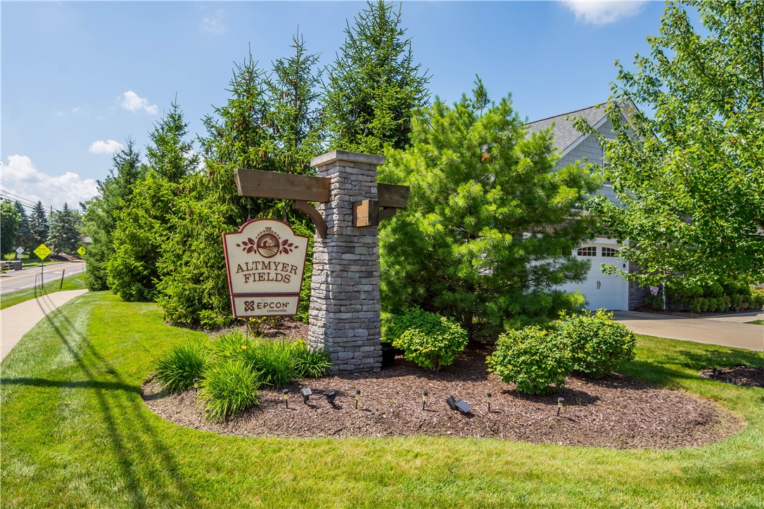 517 Altmyer Fields Ln