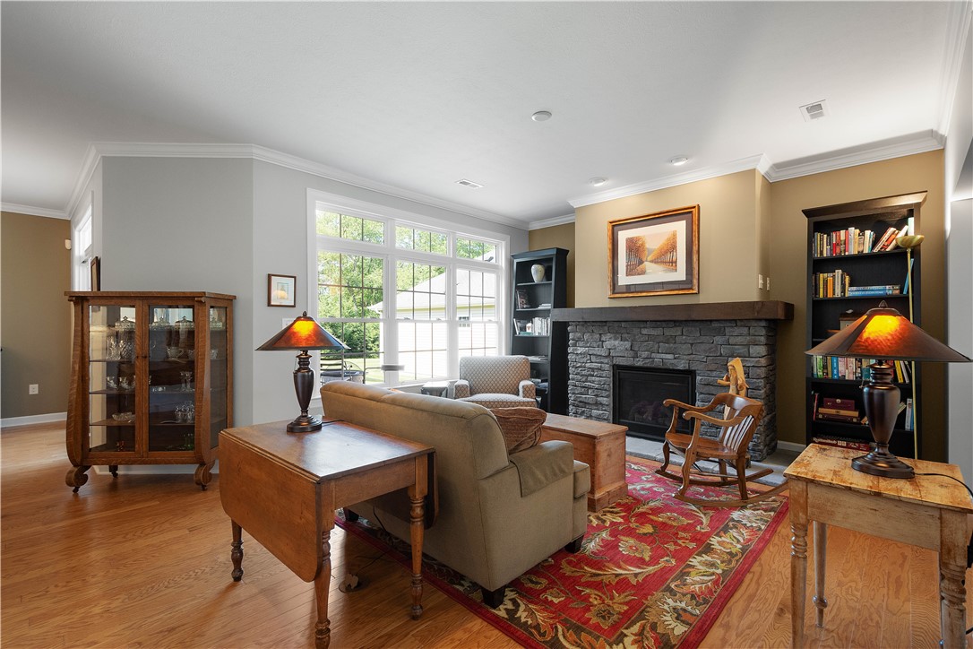 517 Altmyer Fields Ln