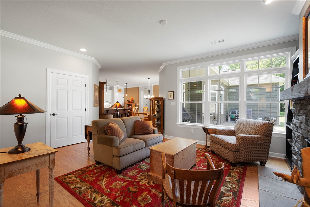 517 Altmyer Fields Ln