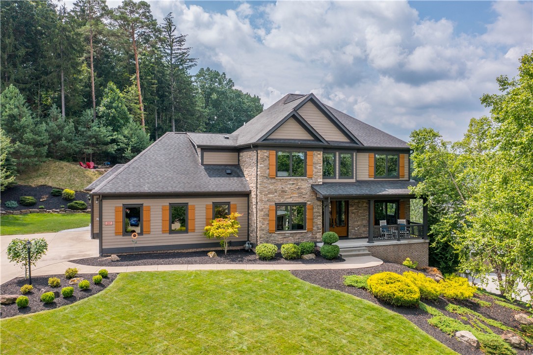 207 Tamarack Drive