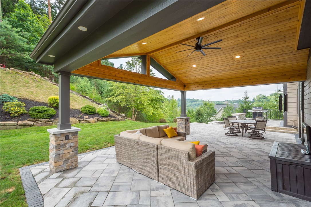 207 Tamarack Drive