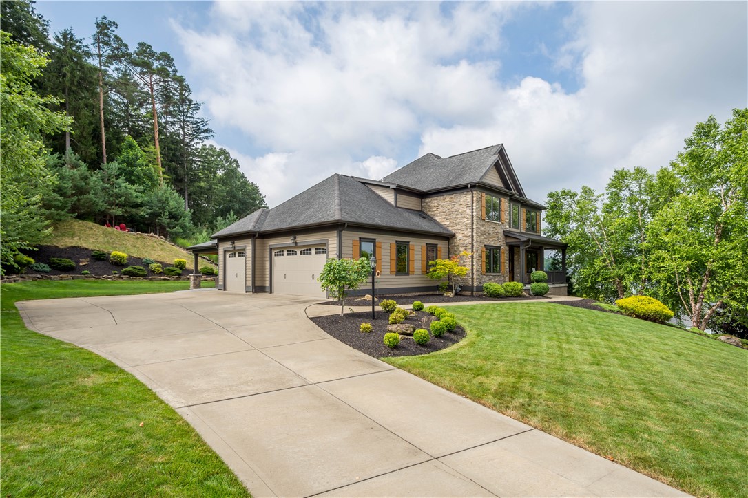 207 Tamarack Drive