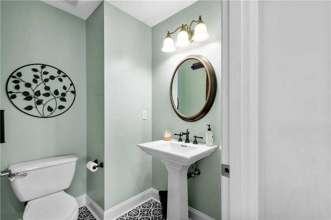 1501 Appleridge Court