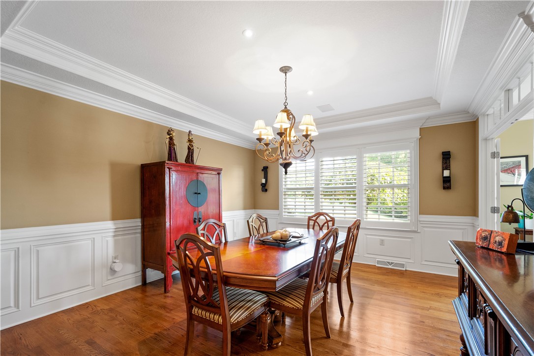 805 Chapel Hill Dr.