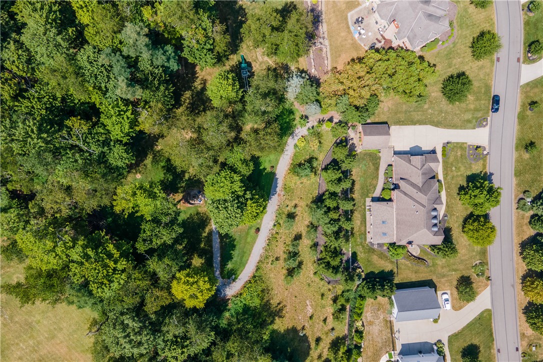 805 Chapel Hill Dr.