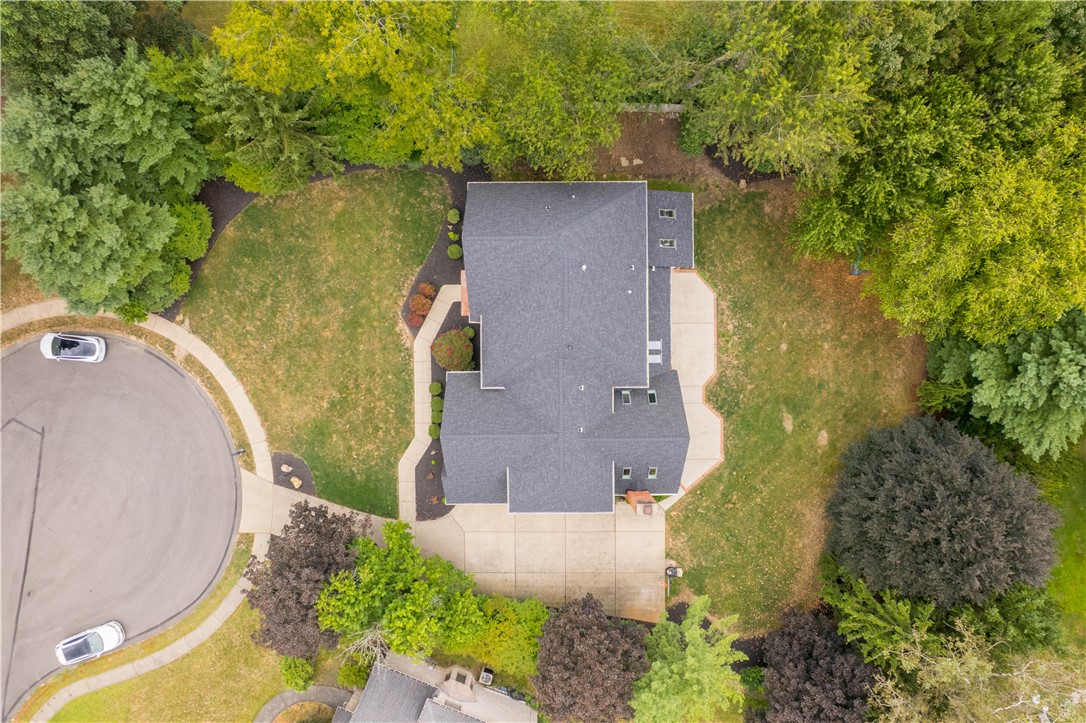 8008 Bayard Ct.