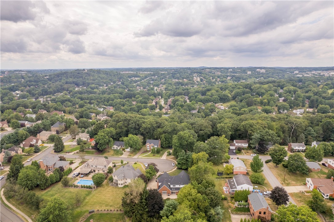 8008 Bayard Ct.