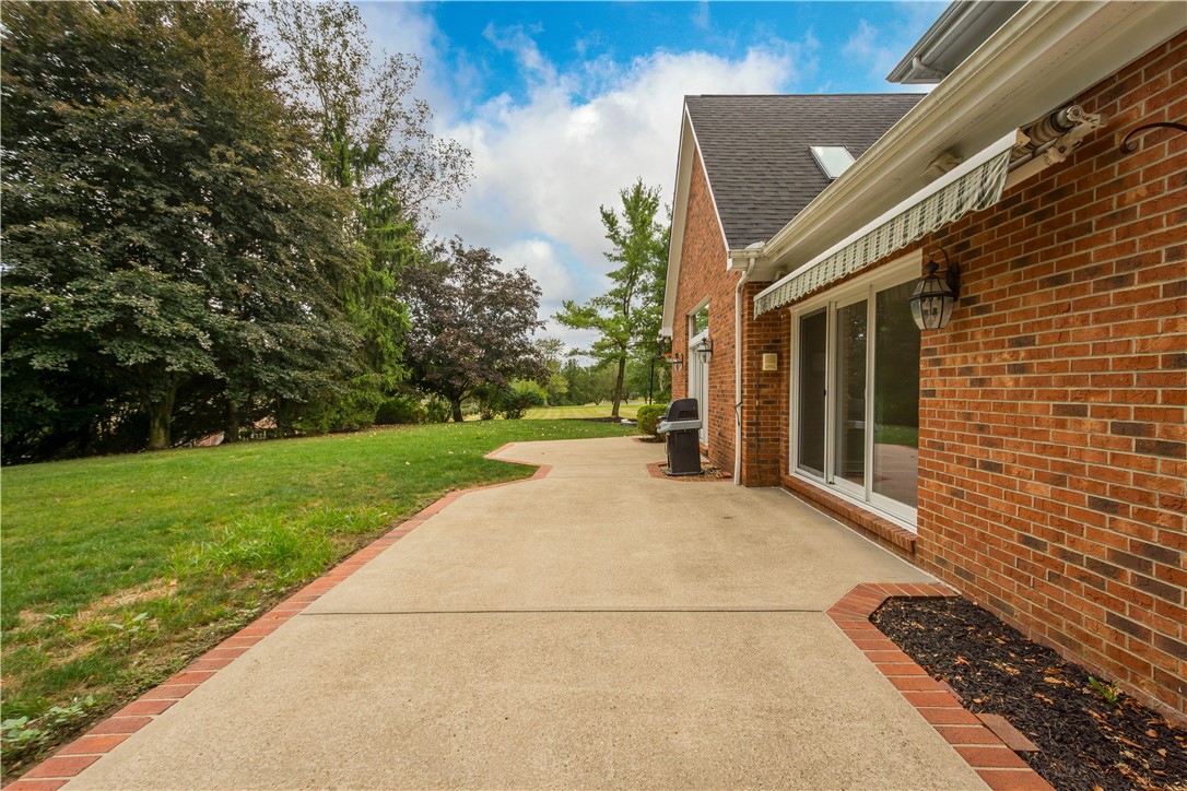 8008 Bayard Ct.