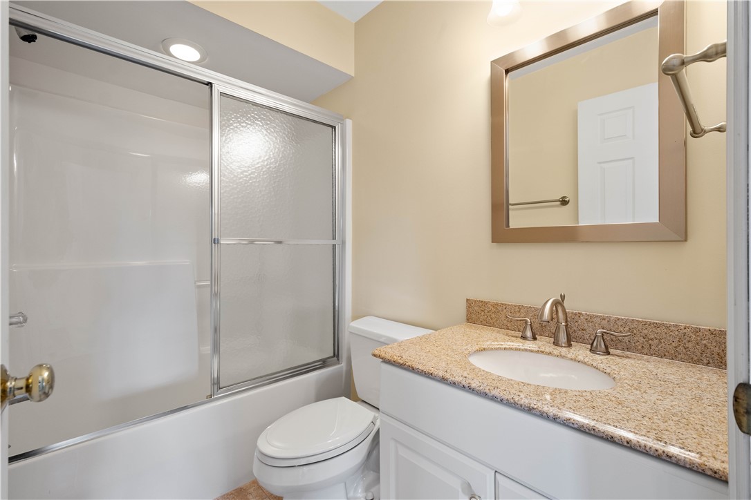 103 Isleworth Way