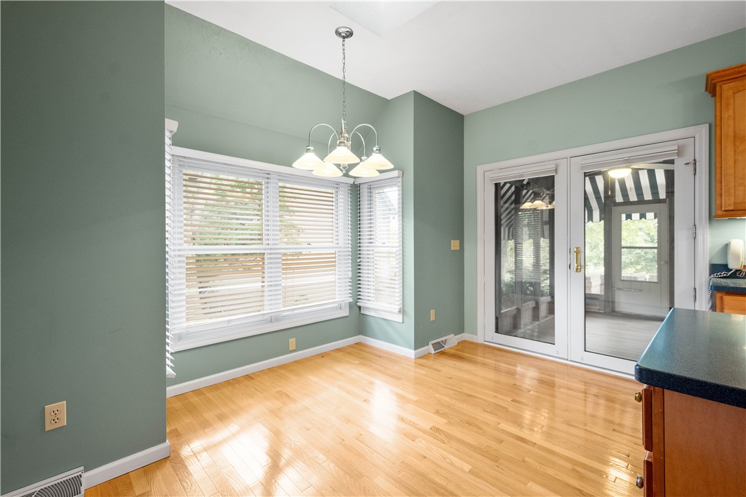 103 Isleworth Way