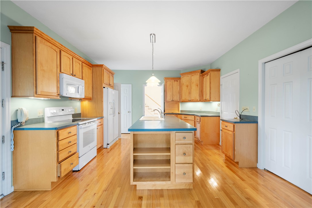 103 Isleworth Way